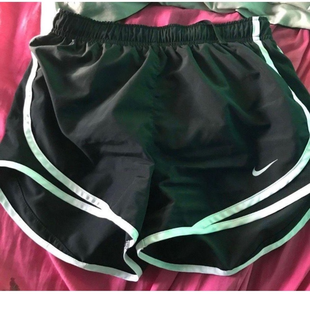 nike tempo running shorts
